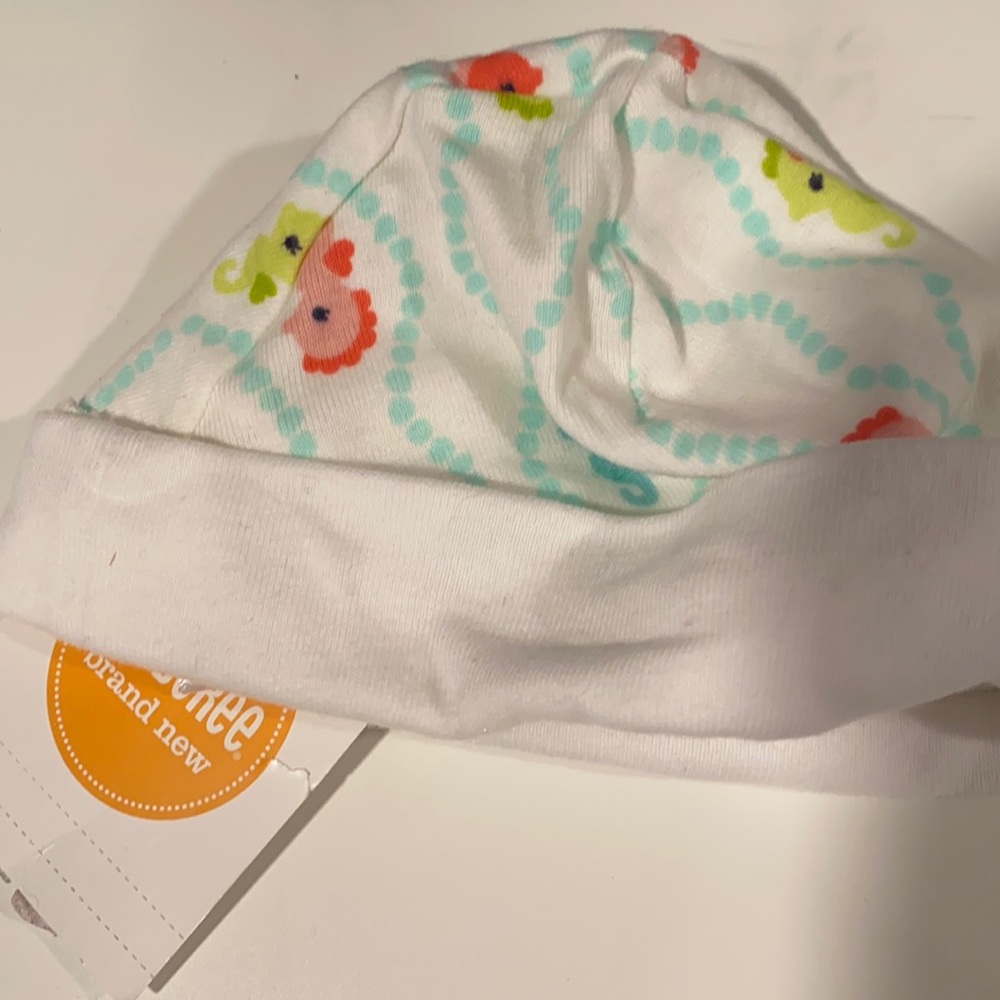 Gymboree 0-3 infant hat New with tags
